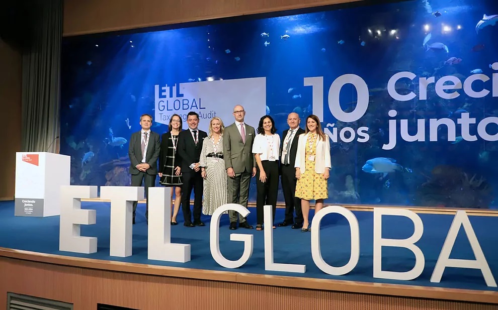 Anne-Kathrin Steinröder, Juan Bermudez, Christian Gorny and Rosa Martinez-Borrell in ETL GLOBAL Congress Valencia