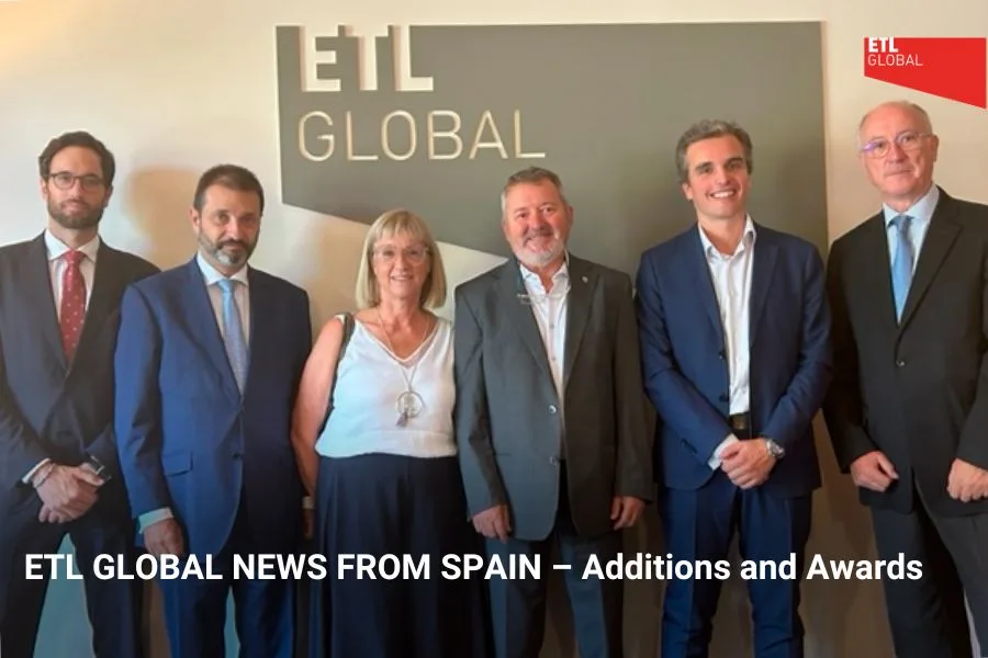 Candidates during the auditions for Operación Triunfo 'OT' 2023 in the  capital. On September 11, 2023 in Malaga, (Andalusia, Spain). Thousands of  people gathered today at La Caja Blanca, in Teatinos, to